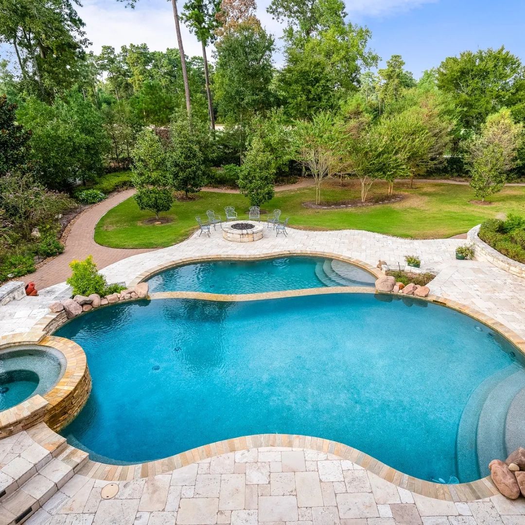 pooltechpools's tweet photo. Beautiful pool water like this doesn't happen without properly functioning pool equipment! Let us help keep your backyard oasis looking beautiful all year long with our pool repair services. To learn more, visit our website. 

https://t.co/WVMNE8pgFC https://t.co/MTfFkURkZl