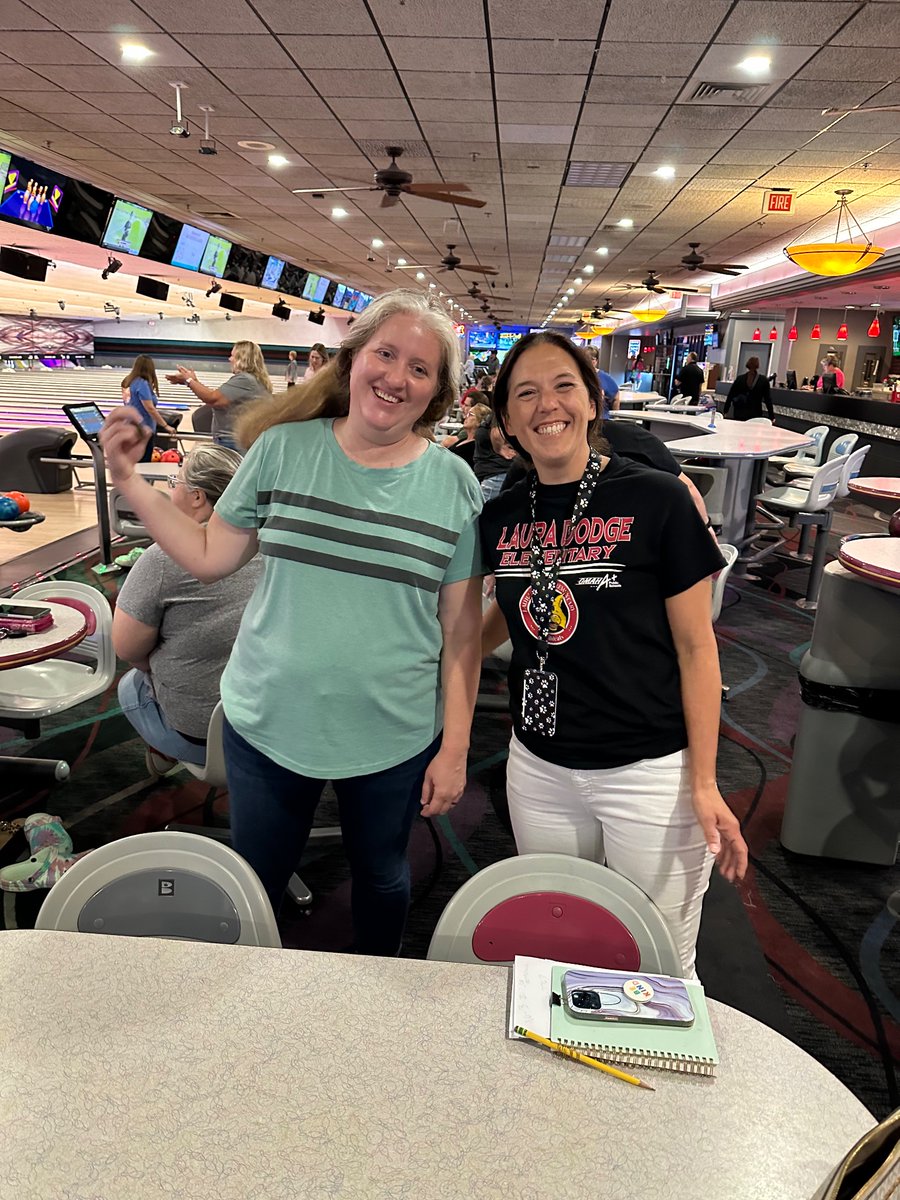 OPS_LauraDodge's tweet image. We welcomed back the  dedicated and caring staff at Laura Dodge with a team building activity.  It was a “striking” good time and we will “spare” you who won!  Thank you to Maplewood Lanes bowling for the hospitality.  We serve an OUTSTANDING community!!! #OPSProud #realjoy