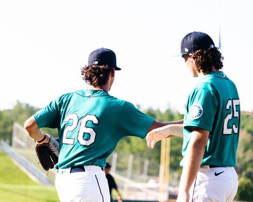 AshtonAlston58's tweet photo. Thank you for an amazing experience! #Mariners @EastCoastPro1 @NeXupBaseball @adidasDugout https://t.co/p2joyrhLwJ