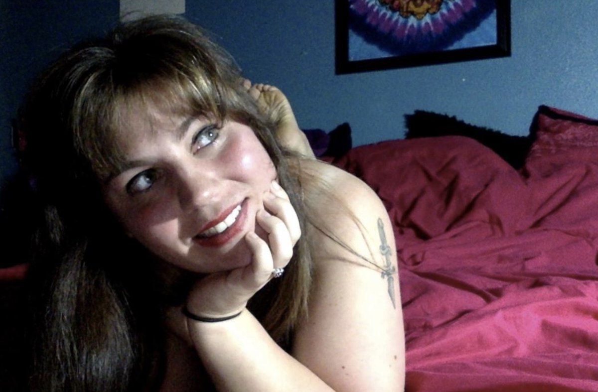 Würdest du mich vor der Kamera ficken?🤤RT und führ mein finger zum arschlos 😏