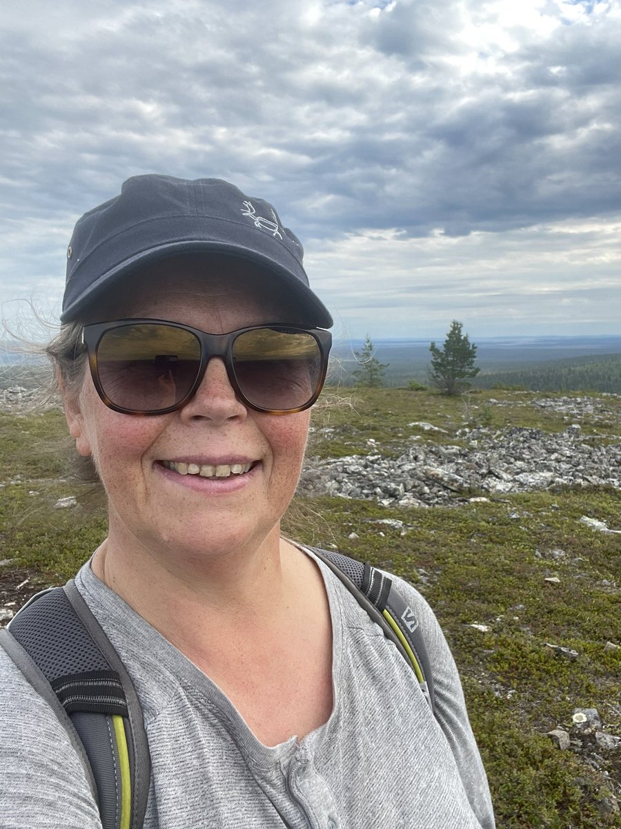 Tänään oli hyvä päivä kiivetä Jorpulipäälle! #retkeily #lähiretkeily #jorpulipää <a href="/visitlapland/">VisitLapland!</a> @visitsodankyla #hiking #walking #arctichill #lapland