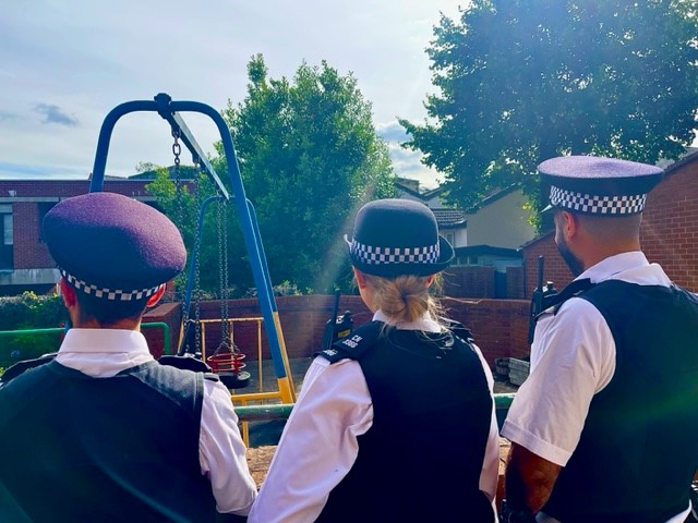 Your local Safer Neighbourhood team have had a busy day conducting weapon sweeps, community engagement visits, and reasurance and Antisocial Behaviour patrols!