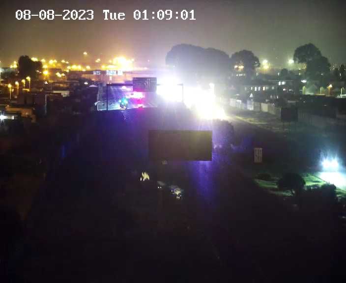 CapeTownFreeway's tweet photo. Update: #Road_Closure due to Protesting, R300 between N2 and Stock Rd, has reopened, pass with caution. #Protest_action #Taxistrike #SpeedKillsFacts https://t.co/eHoDVMnFUh