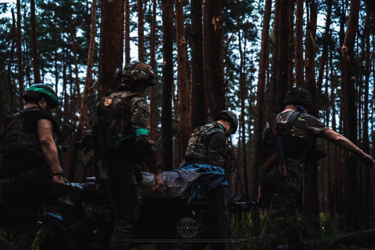 BohunBrigade's tweet photo. Fighters after evacuating a comrade KIA. https://t.co/Y3WXiA4JIt
