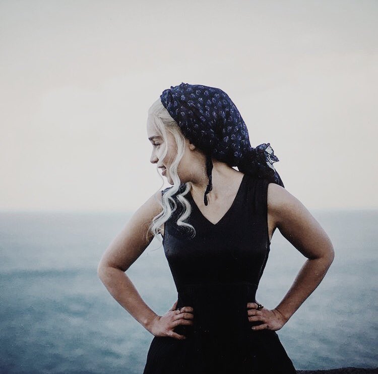 emilia clarke archive (@eclarkearchive) on Twitter photo 