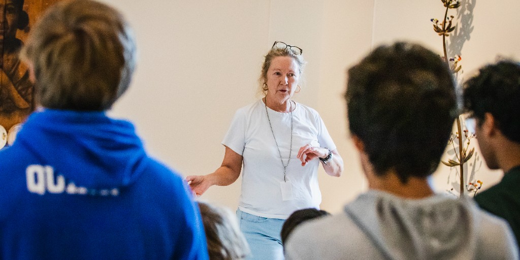 It's not too late to become a Volunteer Educator and join the Museum family!

Providing group tour experiences is a rewarding and wonderful way to share your love of art with students, children, and adults.
⁣
Learn more and apply today >>> bit.ly/3qqdk6Y