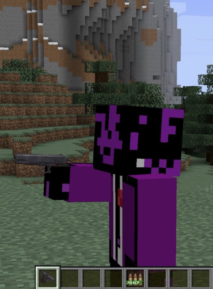 ashswagin's tweet photo. i don’t take this minecraft business lightly https://t.co/sQh6WFmbso