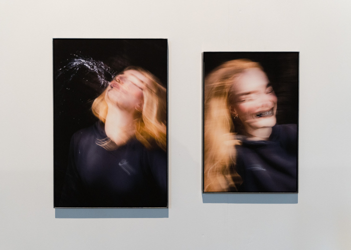 slashparis's tweet photo. Notre 2e newsletter des expositions de l'été est en ligne avec notamment #fancyselfies #zoogalerie #anamendieta #moco #marthawilson @FracSud #lauralamiel @PalaisdeTokyo #stephanegoldrajch #leradar de @BayeuxMuseum &amp; #violainelochu @fracmeca   
Ici =>
https://t.co/GHBkHaZCrz https://t.co/XqI4v6z4GE