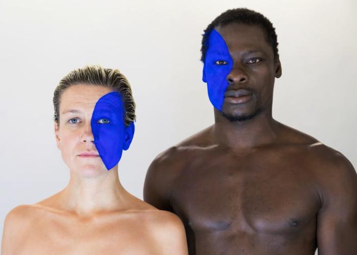 slashparis's tweet photo. Notre 2e newsletter des expositions de l'été est en ligne avec notamment #fancyselfies #zoogalerie #anamendieta #moco #marthawilson @FracSud #lauralamiel @PalaisdeTokyo #stephanegoldrajch #leradar de @BayeuxMuseum &amp; #violainelochu @fracmeca   
Ici =>
https://t.co/GHBkHaZCrz https://t.co/XqI4v6z4GE
