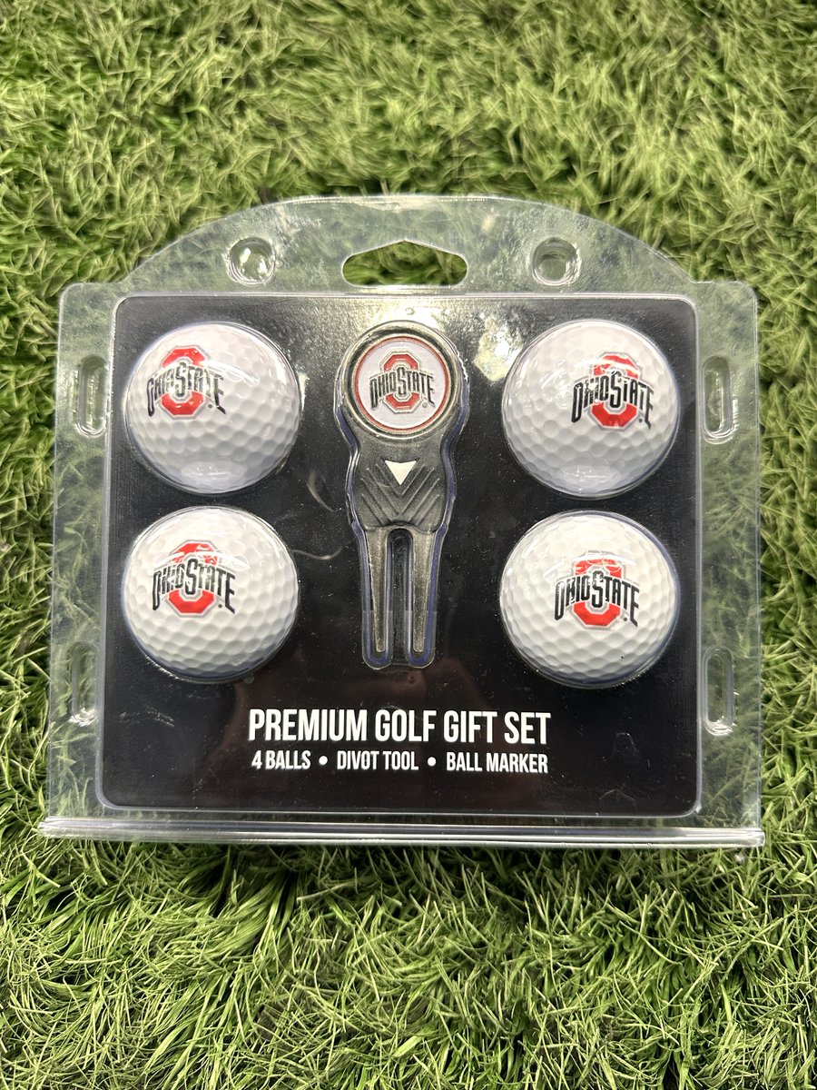 🚨 Mascot Monday 🚨

👀 RT for a chance to win these Ohio State golf balls ⛳️

1️⃣ Lucky winner will be announced at 2:30 PM EST‼️

#GoBucks | <a href="/SugardaleFoods/">Sugardale Foods</a>