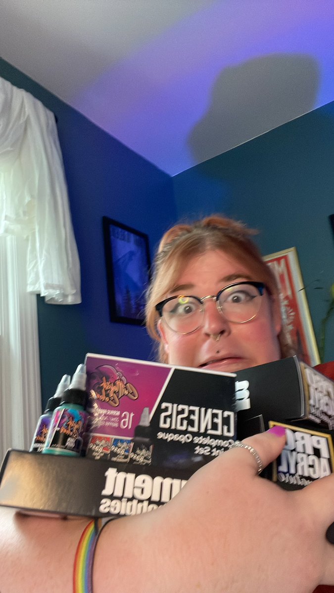 jamie_daggers's tweet image. Why can’t I hold all these paints?!

GenCon recap RIGHT NOW! 

Daggers.tv 

Come hang out! 

#fulltimestreamer #boardgames #minipainting