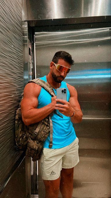 Sun&rsquo;s out https://t.co/1YGGlzJqXx