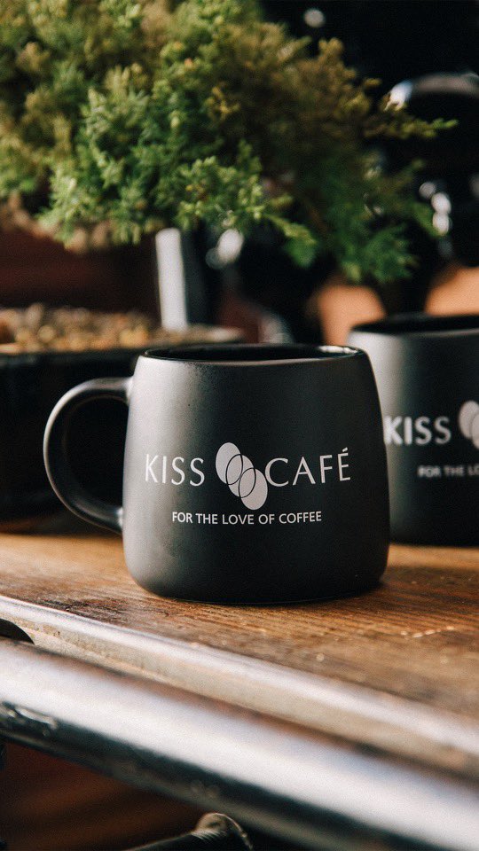 Kiss Café tweet media