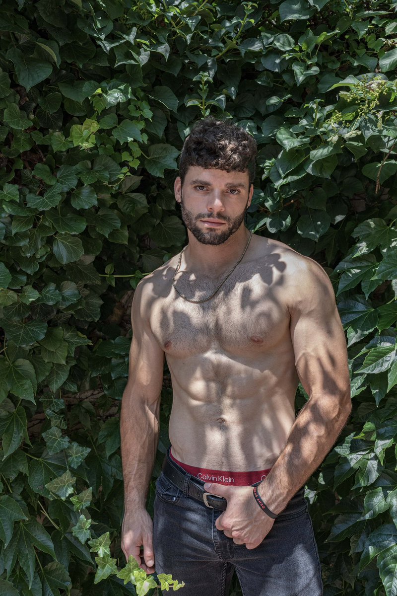 Alexe_Restivo's tweet photo. Always comfortable in #mycalvins https://t.co/j5XmHWkKkd