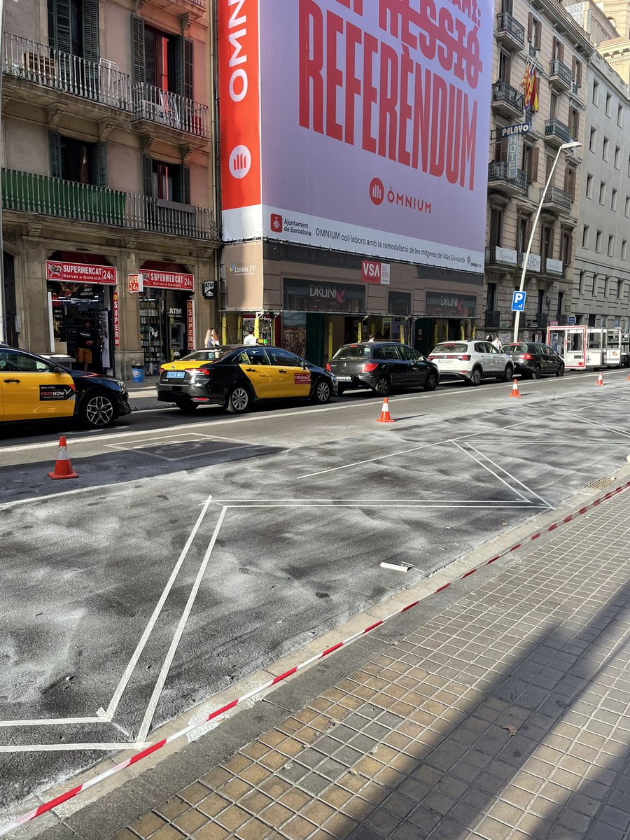¿Adiós a la zona peatonal de carrer Pelay? <a href="/bcn_ajuntament/">Ajuntament de Barcelona</a>