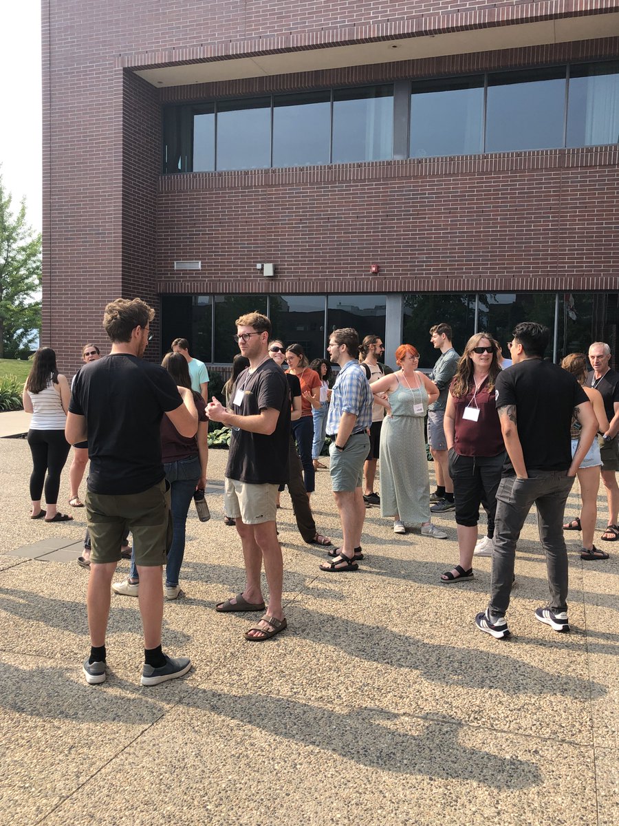 AniMove's tweet photo. Beautiful sunny day @ubcokanagan in Canada - a perfect start for the first day of our two-week intensive #Animove : Animal movement & remote sensing course for conservation and ecology application.
Start with a bit of speed dating outside. 🌞🍁@MPI_animalbehav @animaltracking https://t.co/vmH1x7pe40