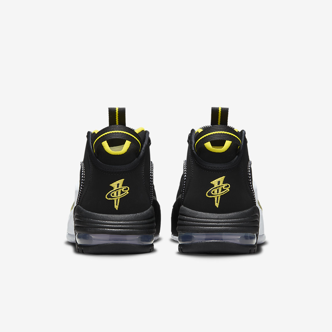 snkr_twitr's tweet photo. AD: Nike Air Max Penny 1 ‘Lester Middle School’ drops tomorrow at 7am PT/10am ET

DTLR https://t.co/xDjkV5VNbp
Finishline https://t.co/WTr7Whwrnz
Footlocker https://t.co/CwjQLjpe02
JDsports https://t.co/AxSMORy5jY https://t.co/1ixwbRYo9W