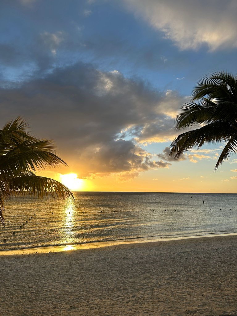 La famille, des potes et un joli soleil…les vacances quoi