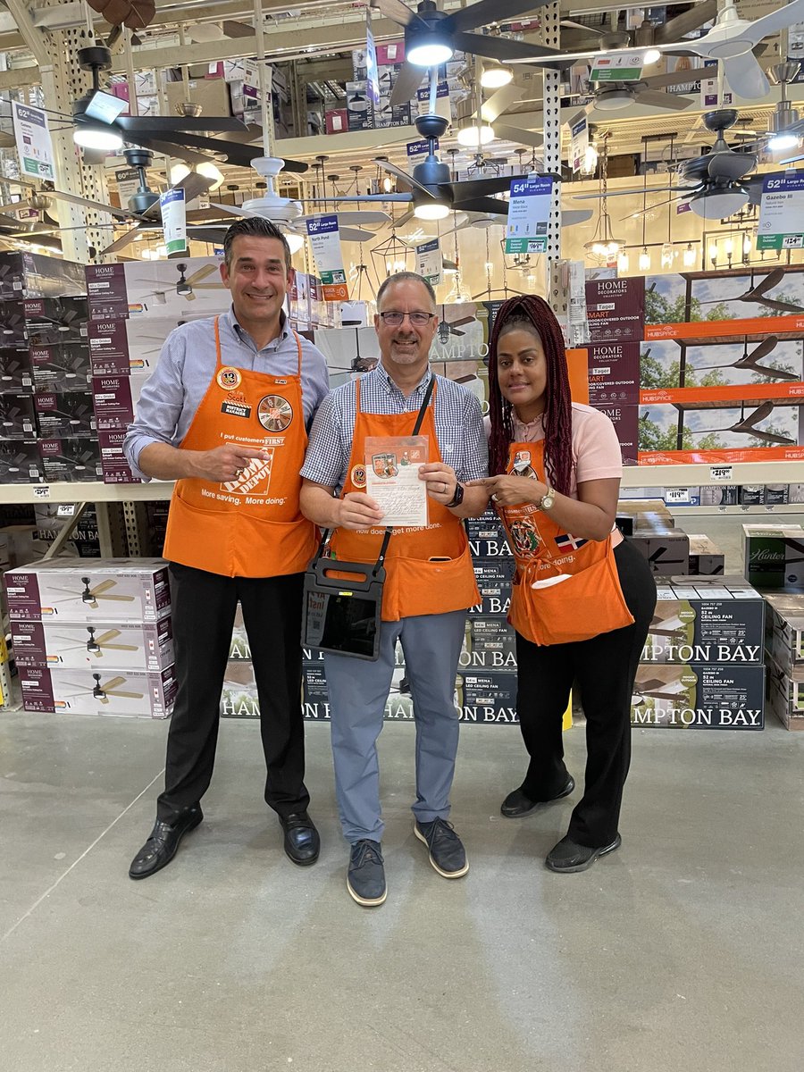 Great job Frank CO SM for living our core values by doing the right thing supporting our store @philp_scott @mlindsey1223