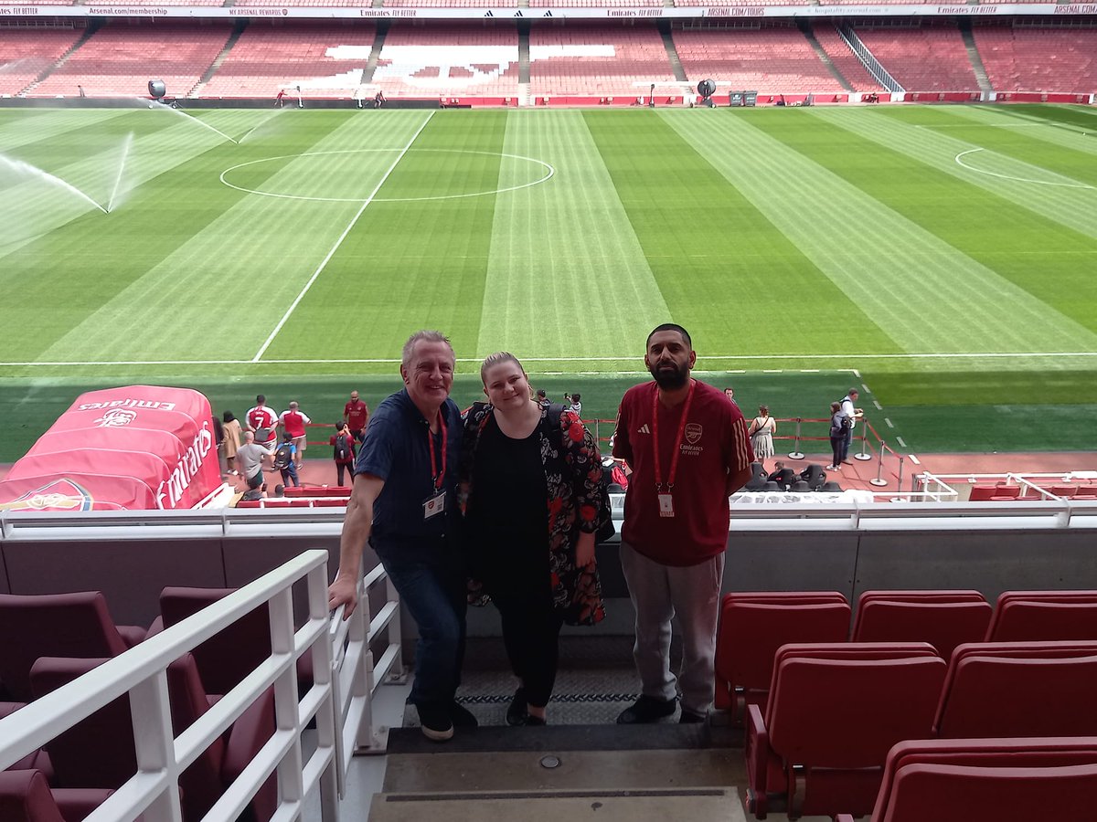 It was fantastic to meet up with @AFCCommunity at the @Arsenal stadium with @SarahTurley28 earlier.. 😊 So very pleased that they will be at our #StreetsFest on 5 September in #FinsburyPark & some exciting future plans to benefit those experiencing homelessness in #Islington ❤️