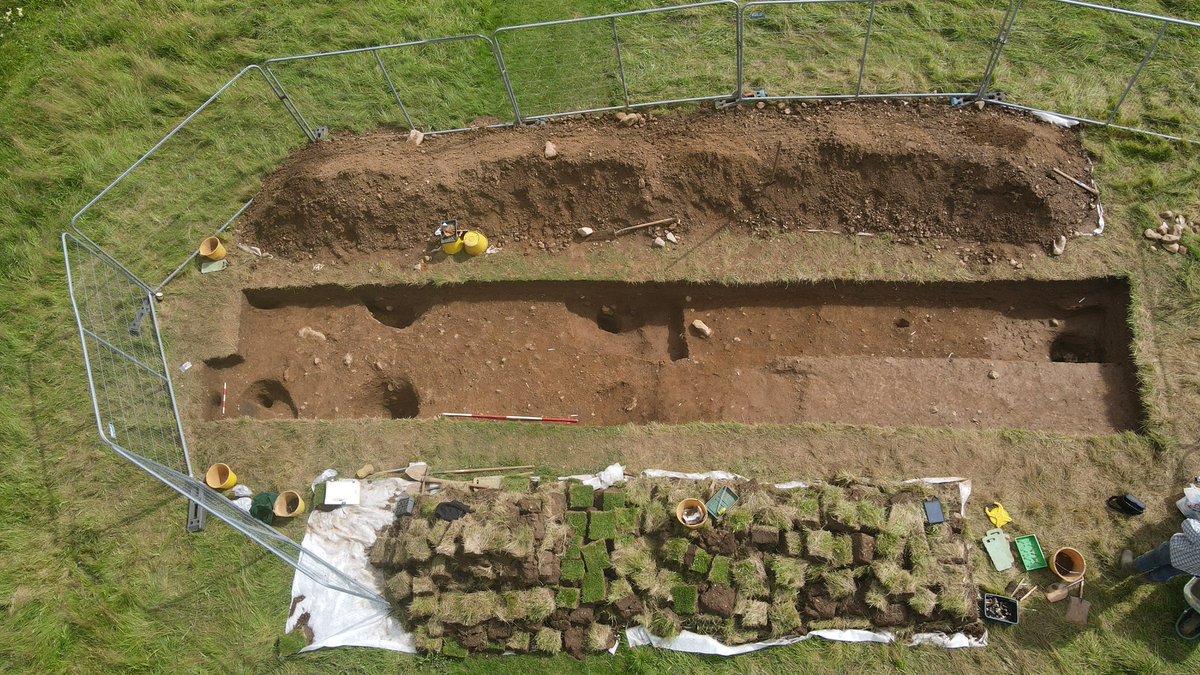 JODarchaeology's tweet photo. Some of our large postholes at Navan Fort have burnt wooden post pipes, giving us great dating material to produce a chronology for the enclosures they form…expertly dug by @JonnyMcChesney and prof Mallory! @papgleeson @loveheritageNI @abcb_council @CommunitiesNI https://t.co/Jim7qKKuQD