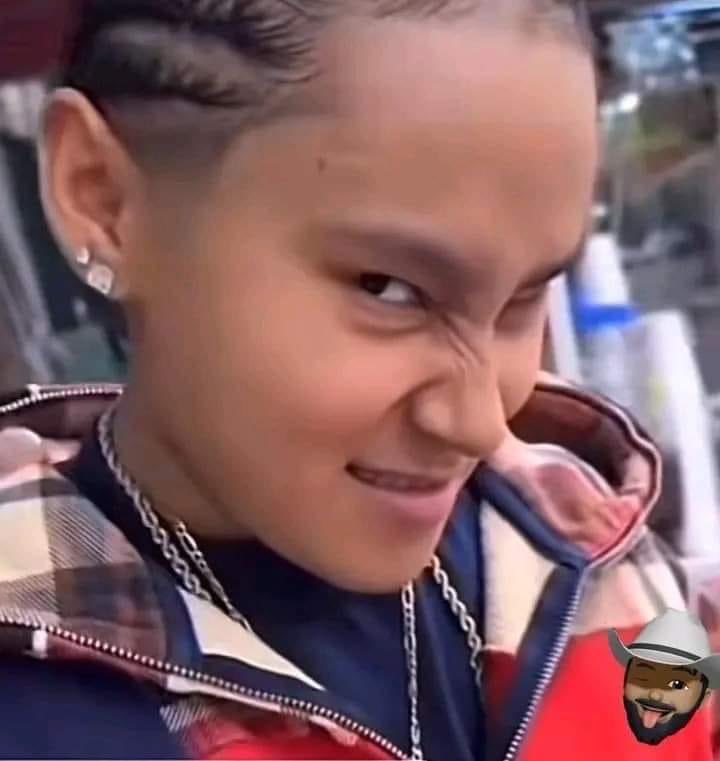 Mi perro cuando le doy croquetas y el quiere chicken