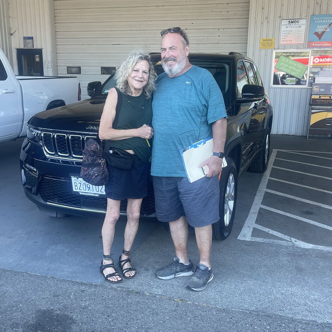 McConnell_Chevy's tweet photo. Congratulations to Eric and Sandy on their new 2023 Jeep Grand Cherokee!
#McConnellChevyCDJR #Jeep https://t.co/a6vCRyfraq