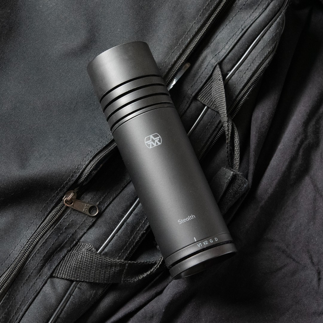 Aston_Mics's tweet photo. Studio, stage and broadcast, the Aston Stealth has you covered. Four great-sounding mics in one and robust enough to chuck in your bag and go!
#astonstealth #astonmics #micmonday #microphone https://t.co/BqeyrBjV7B
