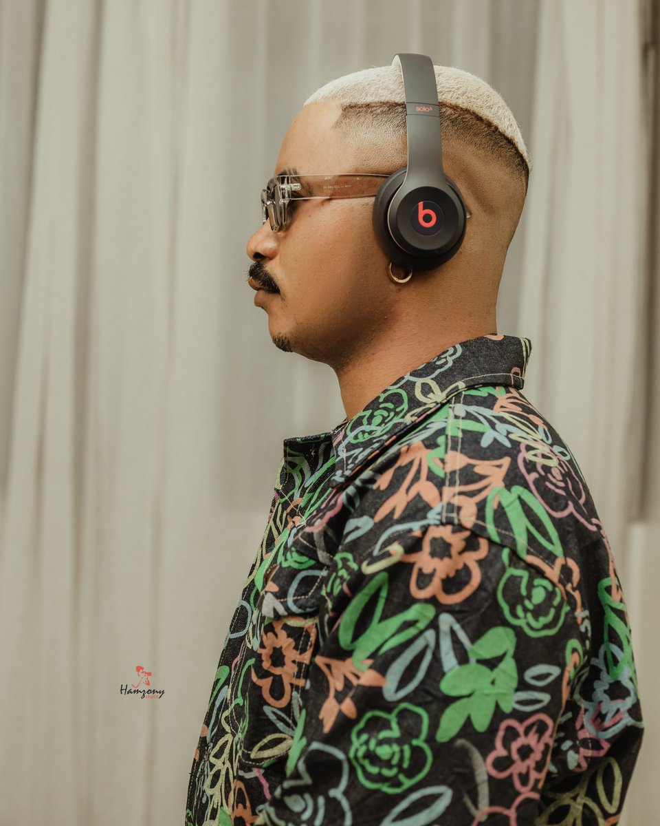 goldheaddjfresh's tweet photo. Good DJING is Not CHEAP!!!!!!!!💥
#GoldHeadDj #ProDj #PremiumDj
✂️:• @empire_garb
📸:• @_Hamzony https://t.co/geNNbJztRP