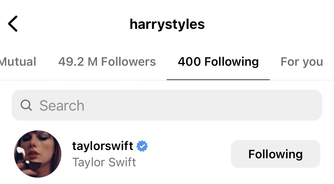 🚨Harry Styles just followed Taylor Swift. He is rumoured to be on one of the vault tracks of 1989 (Taylor’s Version)