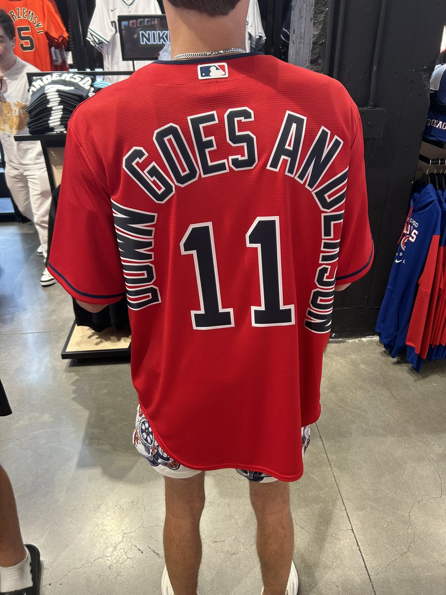 martymush's tweet photo. Unreal jersey to buy today https://t.co/mlenDCmjmA
