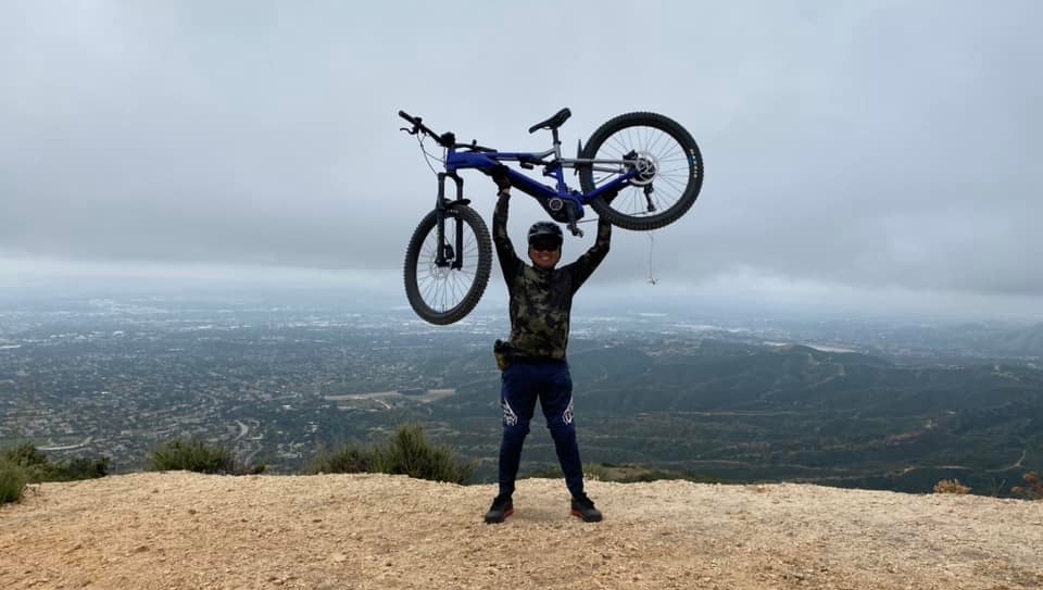 yamahabicycles's tweet photo. On top of the 🌎🙌
📸 Boyet Gonzales
#YDXMOROPro #YamahaBicycles #Yamaha #mtblife #mountainbike #mountainbiking #mtblove https://t.co/g3lWb1Spln