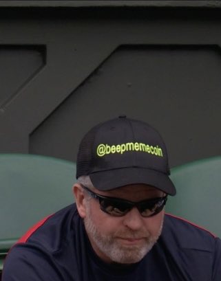 beepmemecoin's tweet photo. Well Played Dan Evans on winning the Citi Open in Washington DC 🏆 &amp; our very own @vossy1973 .. ✊

That’s just how we bounce at $BEEP 🎾 https://t.co/cEX3r6iYW6
