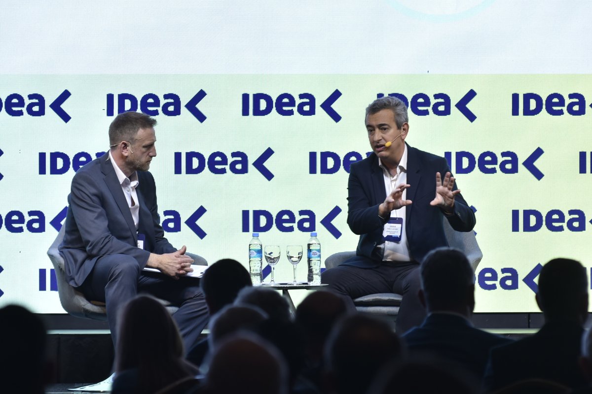 idea_arg's tweet image. Es momento del panel “La realidad local”, con @pablojavkin, Intendente de la Ciudad de Rosario, y @SebaAzagra, Socio de PwC Argentina

#ExperienciaIDEAAgroindustria