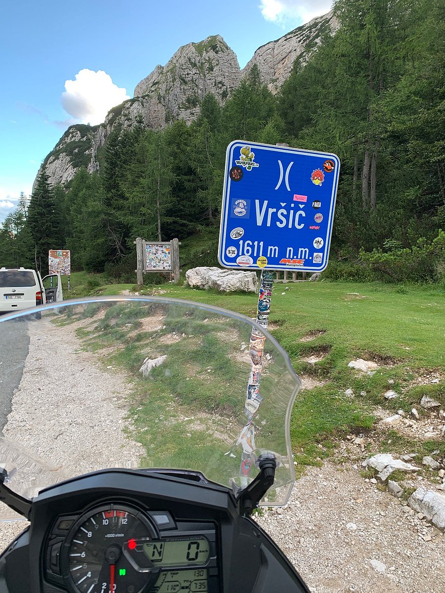 Move0n9500's tweet photo. Bei Prelaz Vršič ⛰ mit #summitlynx https://t.co/I7hxjFhBs1 https://t.co/rEF48fxyZu