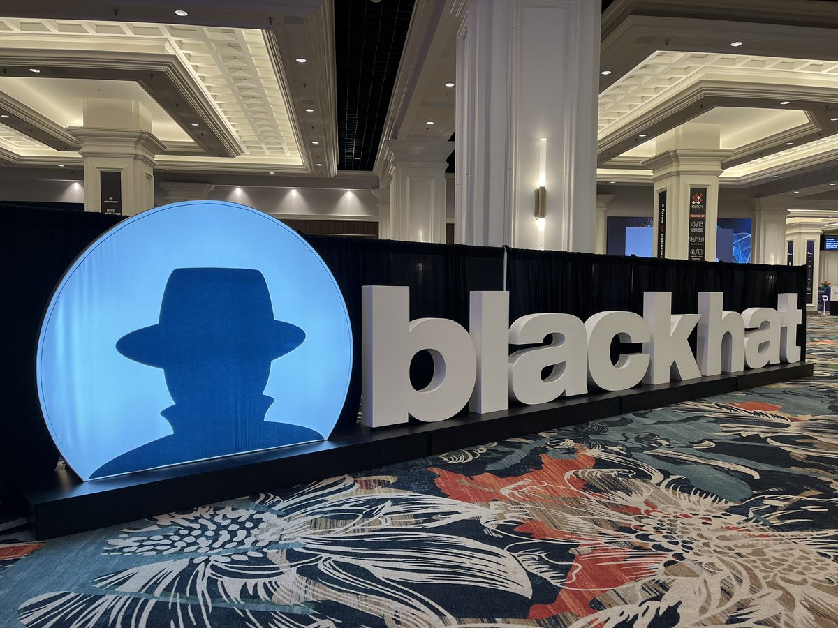 Danwei Tran Luciani tweet media