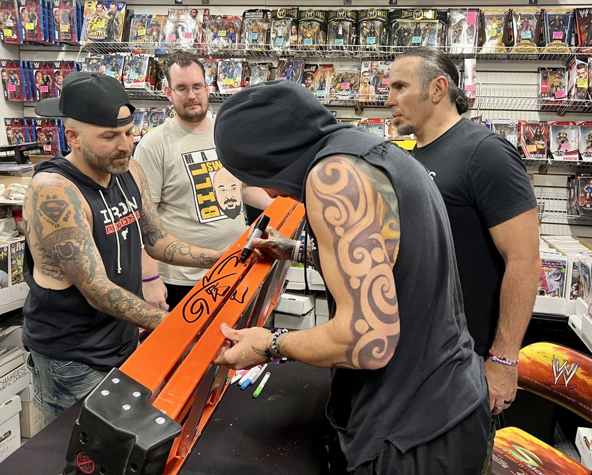MATT HARDY tweet media