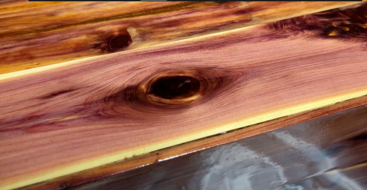 amazinggoop's tweet photo. Making a cedar bait box and finishing with Famowood Glaze Coat Resin
https://t.co/cRwrA17Pag
#baitbox #fishing #cedar #wood #woodworking #topcoat #epoxyresin #resin #Famowood #GlazeCoat https://t.co/izzHHUr55L