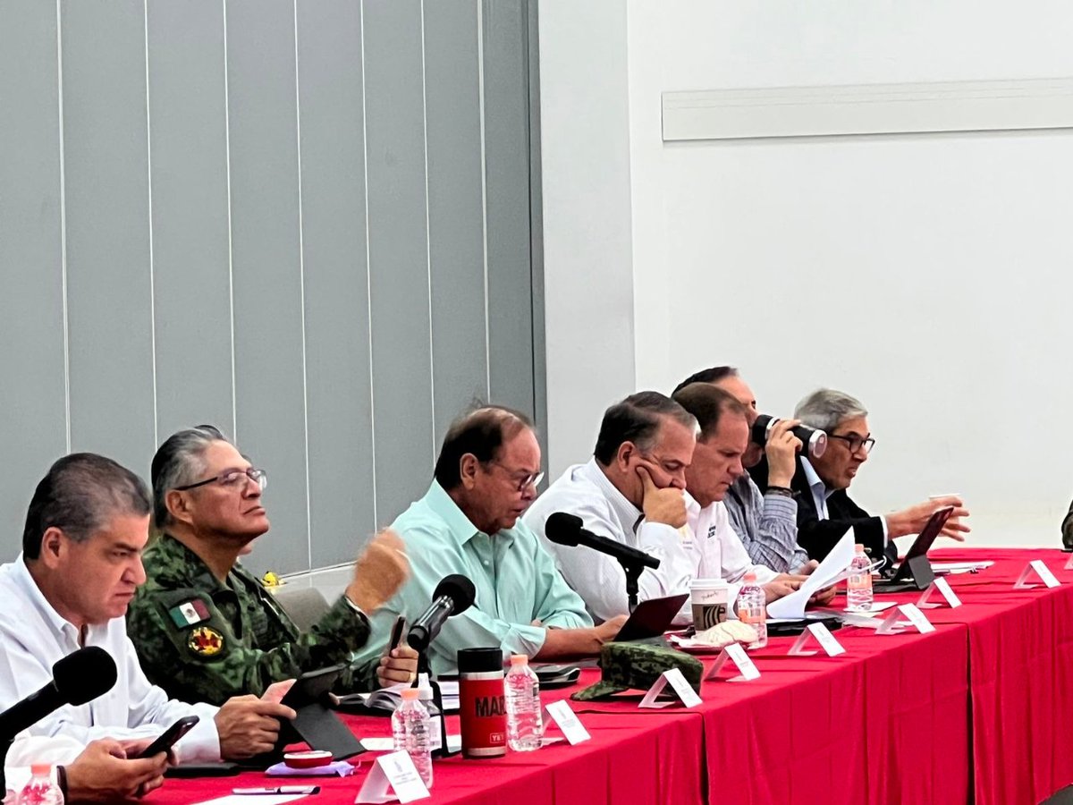 bernalrd's tweet photo. En Subcomité Técnico, presentamos la situación de suicidio en el estado y las acciones y propuestas para atender este problema. La Secretaría de Salud de Coahuila ofrece de forma gratuita los servicios de salud mental en Centros de Salud, CESAME y unidades especializadas. https://t.co/qqTZCr2QQJ