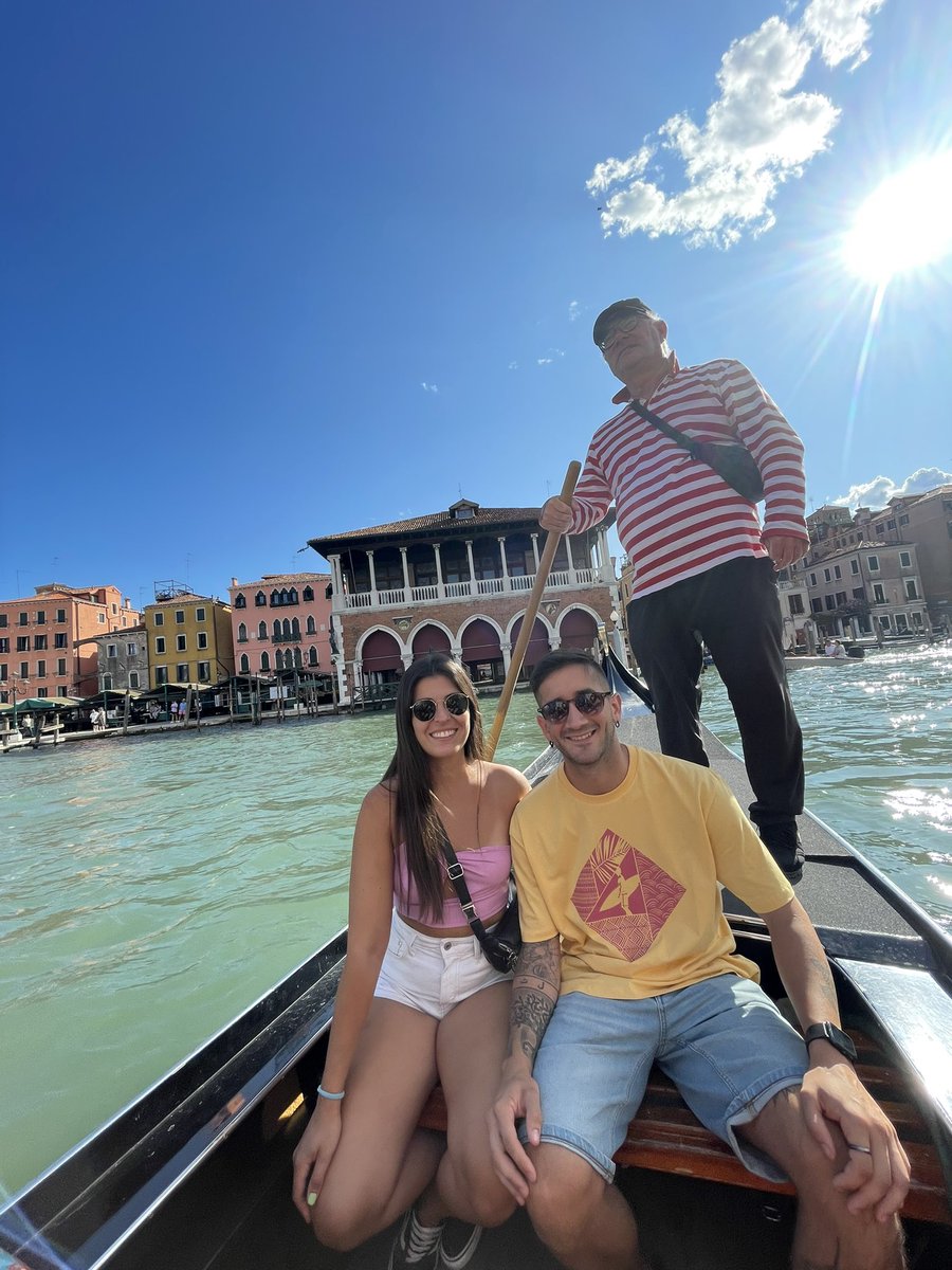 Bruno13censi's tweet photo. VACACIONES 🇮🇹🫶🏼 https://t.co/7rEkYsAoBf