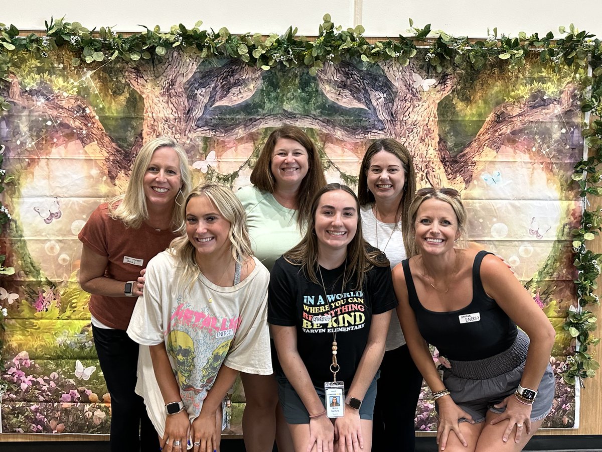 My Kinder team rocks!! ⁦<a href="/TarvinES/">Tarvin ES</a>⁩ #NTtrailblazer #AdventureAwaits