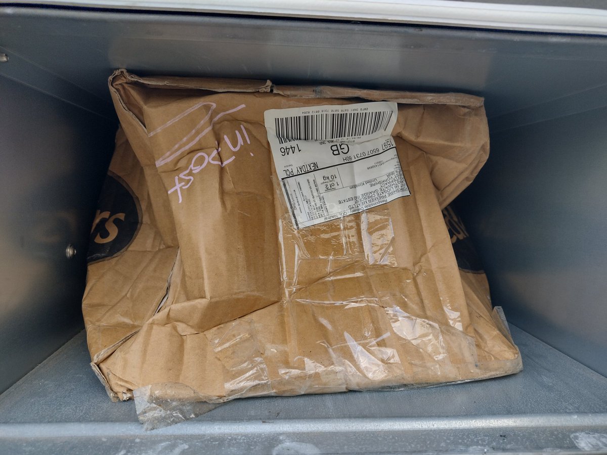 If you are planning to ever use an <a href="/InPostUK/">InPost UK</a> locker for parcels, DON'T!!

They crushed the parcel down so they could cram it in a slot a good 15 smaller than the parcel.