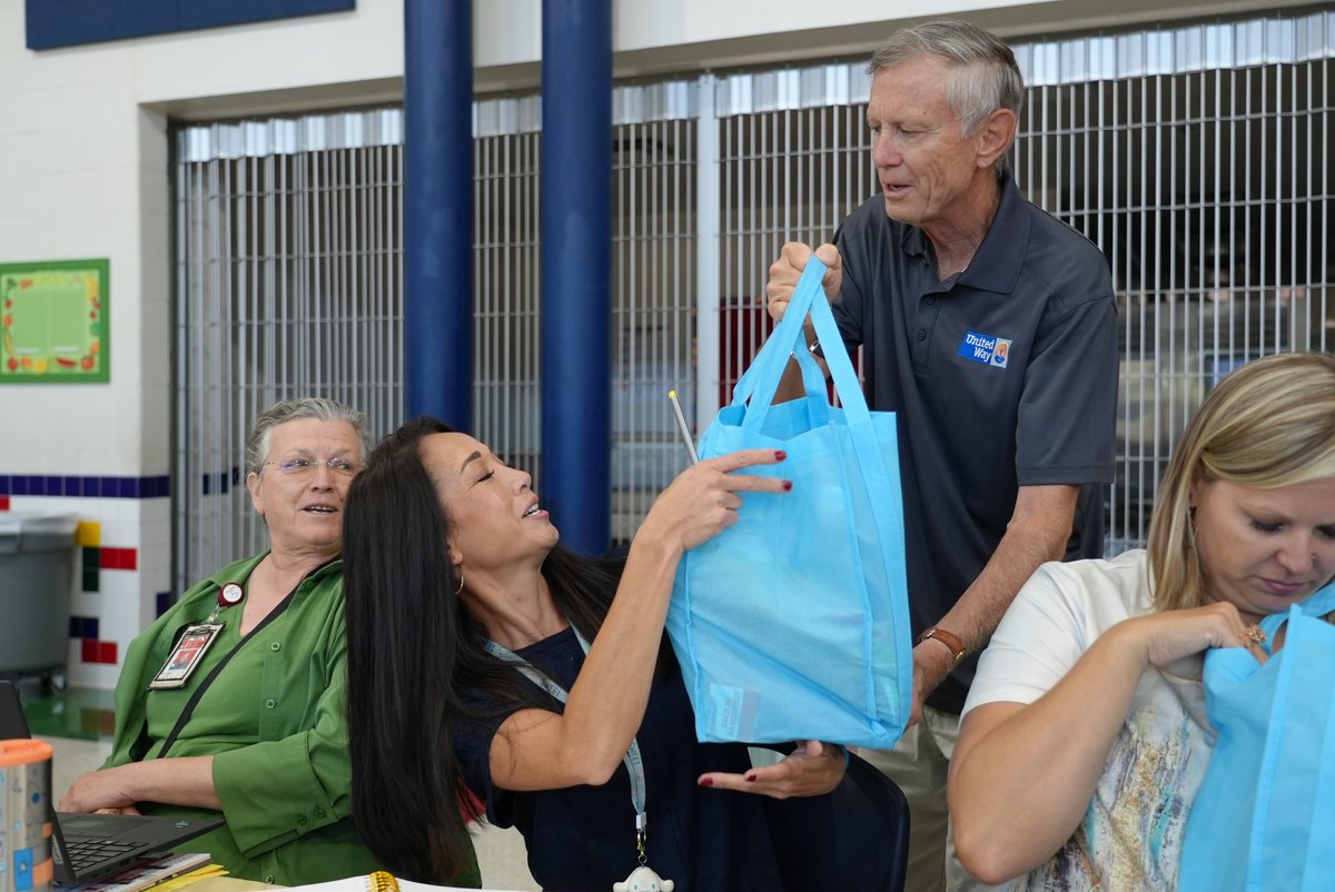 JudsonISD's tweet photo. Just the “write” start! Judson ISD thanks United Way of San Antonio and Bexar County for their generous support through the Write Start Project for school supplies to every elementary school & middle school teacher at JISD! 🤩✏️ #LiveUnited #WriteStartProject #JudsonISD #JISD https://t.co/ofFTw626HN