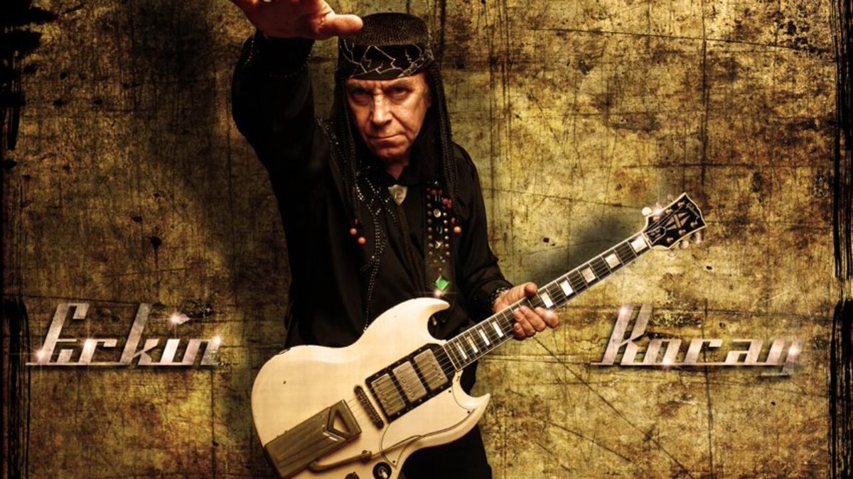 Büyük bir efsaneye daha veda etmişiz, çok üzüldüm.
Mekanı cennet olsun.😔🙏
#ErkinKoray