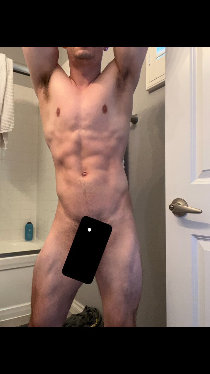AaronBrandonfit's tweet photo. Today is the LAST day that my OF is free!! So hurry up dammit lol cum play 💦😫 https://t.co/oNc5Ju6wQJ