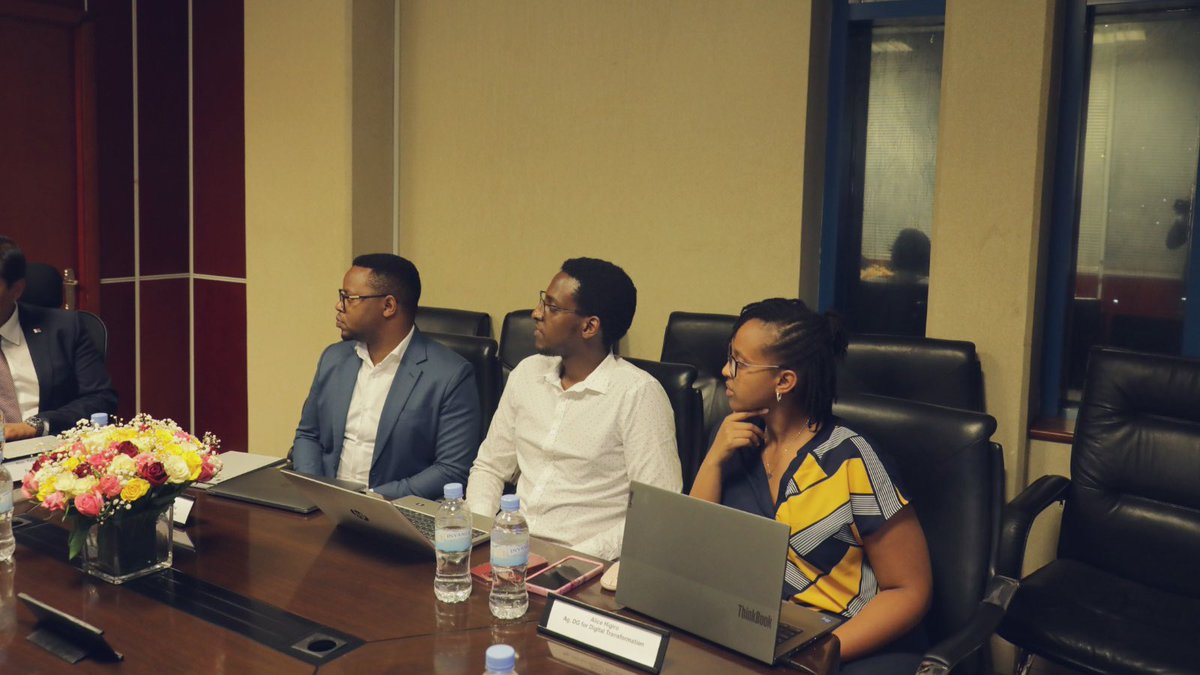 RwandaICT's tweet photo. Honored to have hosted Hon. Tahina RAZAFINDRAMALO, Minister of Digital Transformation,Posts &amp; Telecommunications from Madagascar @DMndpt for fruitful discussions on digitalization and potential areas of collaboration.We look forward to building a brighter digital future together. https://t.co/PuYXiy1QMD