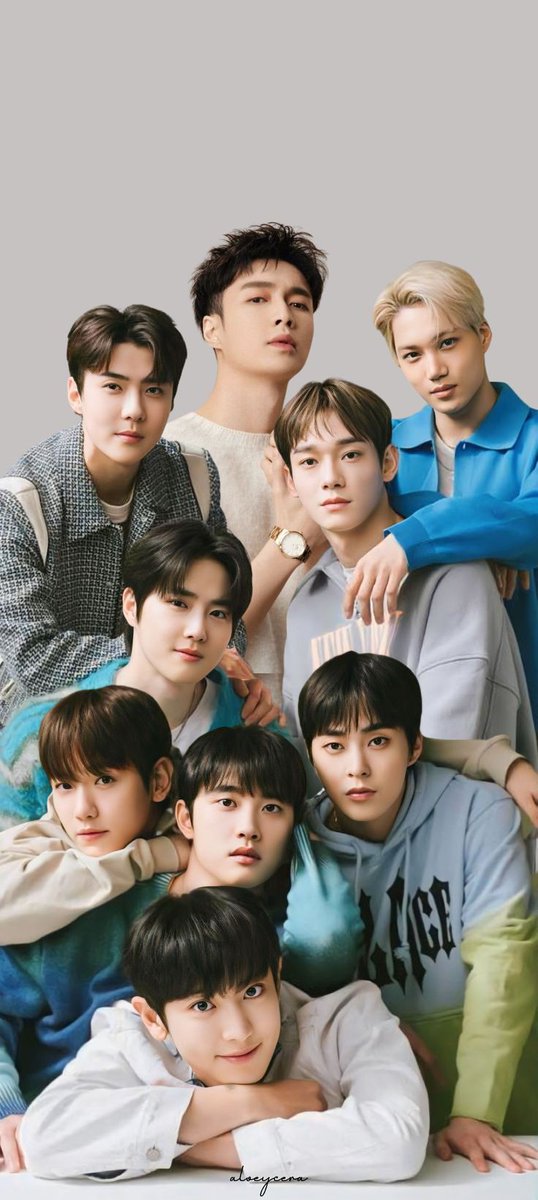 chanbluesky's tweet photo. THE MOST IMPORTANT POINT IN BAEKHYUN IG LIVE:

- EXO WILL ALWAYS STAY TOGETHER, NO ONE WILL LEAVE EXO EVER
- NO ONE IN EXO LEFT THE COMPANY
- BAEKHYUN KNEW THE MEDIA PLAY WILL RELEASE TOMORROW, THIS IS WHY HE DID IG LIVE
- BAEKHYUN WILL SHARE EVERYTHING W/ US, ONLY LISTEN TO HIM https://t.co/WS61DCpH8i