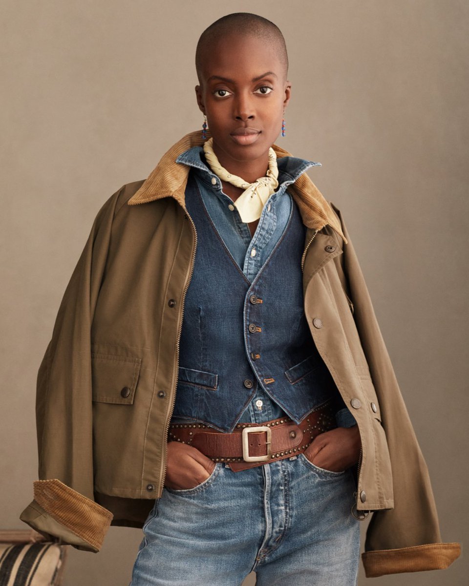 RalphLauren's tweet photo. Rugged denim on denim embodies classic #PoloRLStyle.

Shop women’s Polo Ralph Lauren: https://t.co/JISgEB8ekU https://t.co/suTUsXX54x