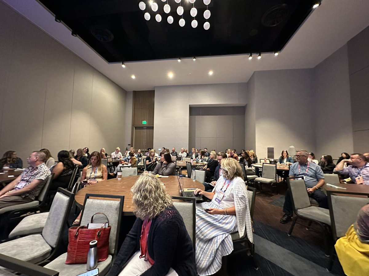 DanicaTormohlen's tweet image. When asked about using trade show data to make decisions, speakers said: I’ll be honest &amp;amp; vulnerable. Half the time, we don’t know. Struggle to get accurate data. Some will be anecdotal. It’s not perfect.

@cemaonline