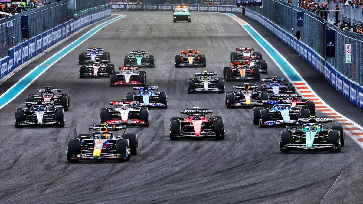 IIRacingLeague's tweet photo. 🇺🇸 ROUND 5 - MIAMI 🇺🇸
After an exciting sprint week we look ahead to the Miami Grand Prix, races every Tuesday, Thursday and Sunday at 19:30GMT
#F123 #LeagueRacing #IIRL https://t.co/0r6R8hqRor